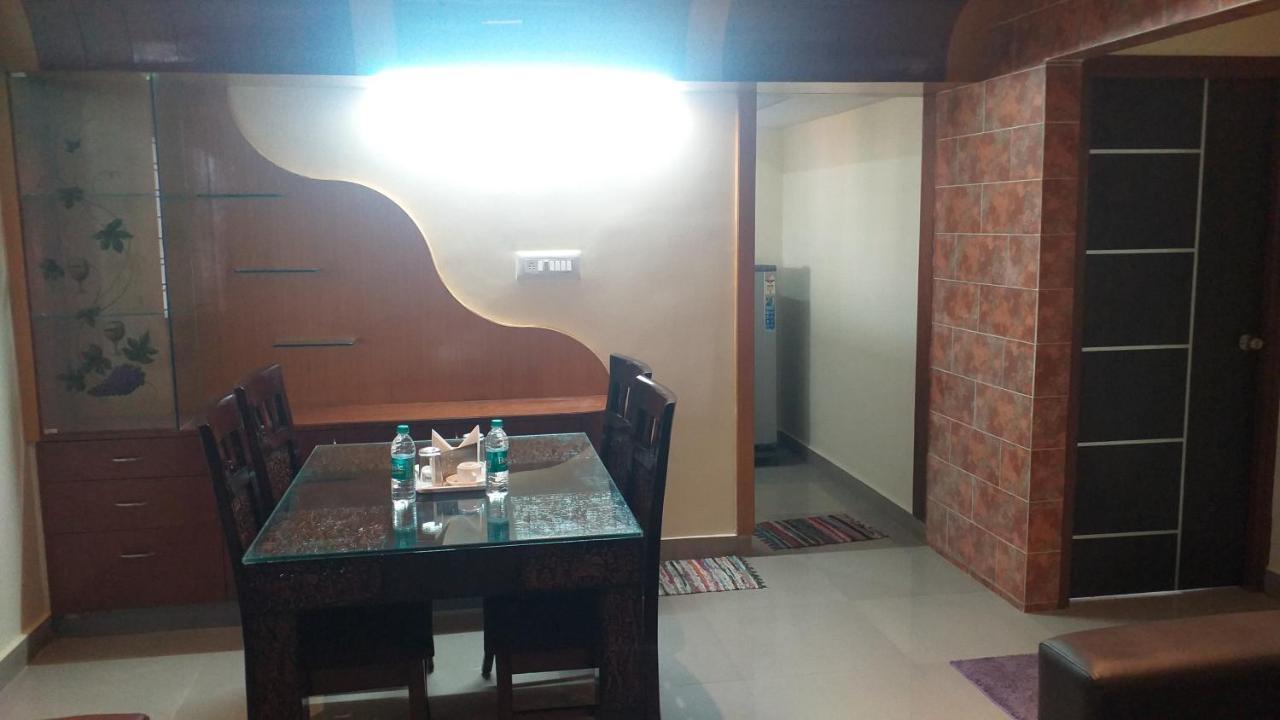 Hotel The Nisarga Grand à Bangalore Extérieur photo